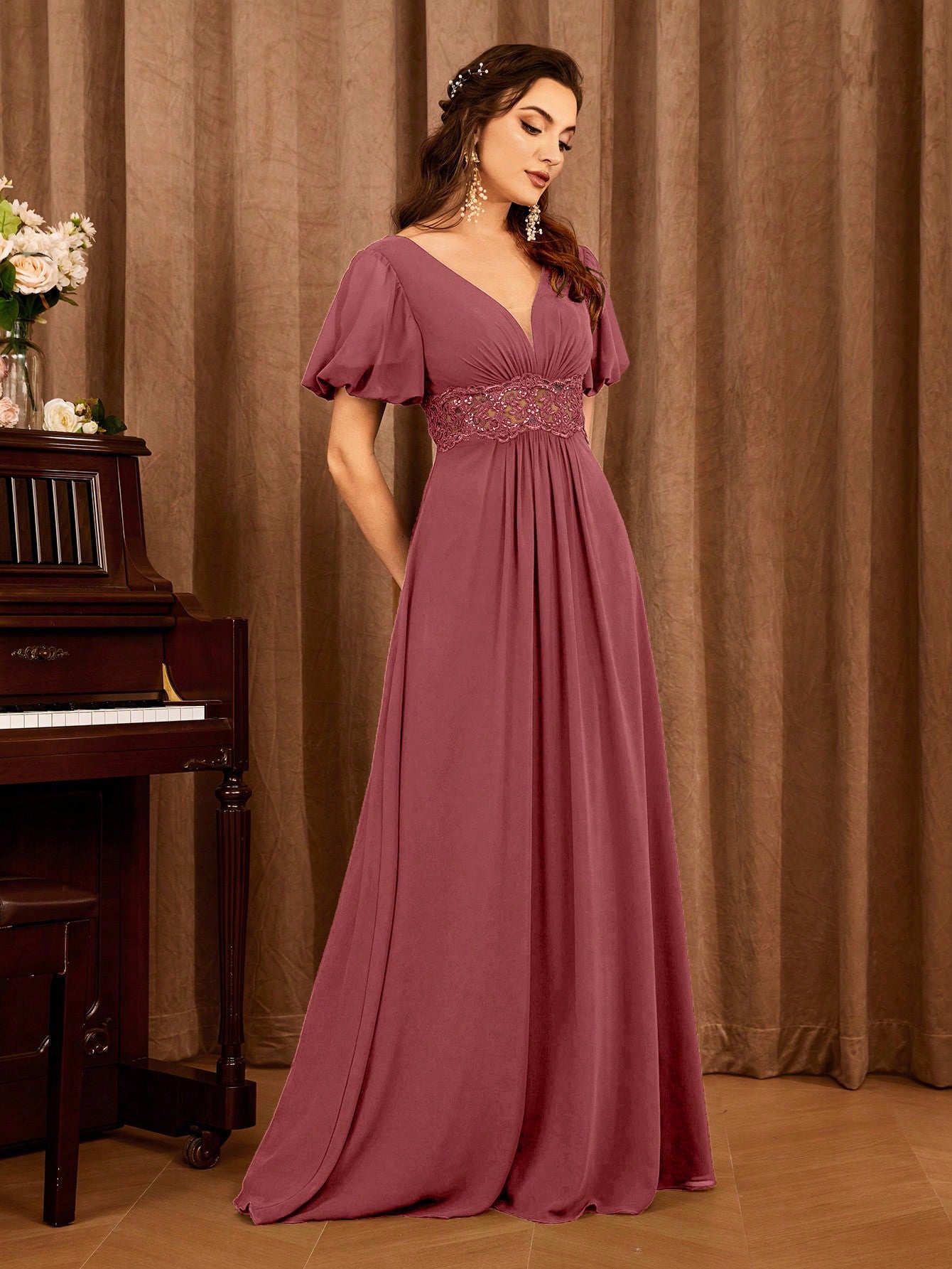 Contrast Lace Bishop Sleeve Bridesmaid Dress