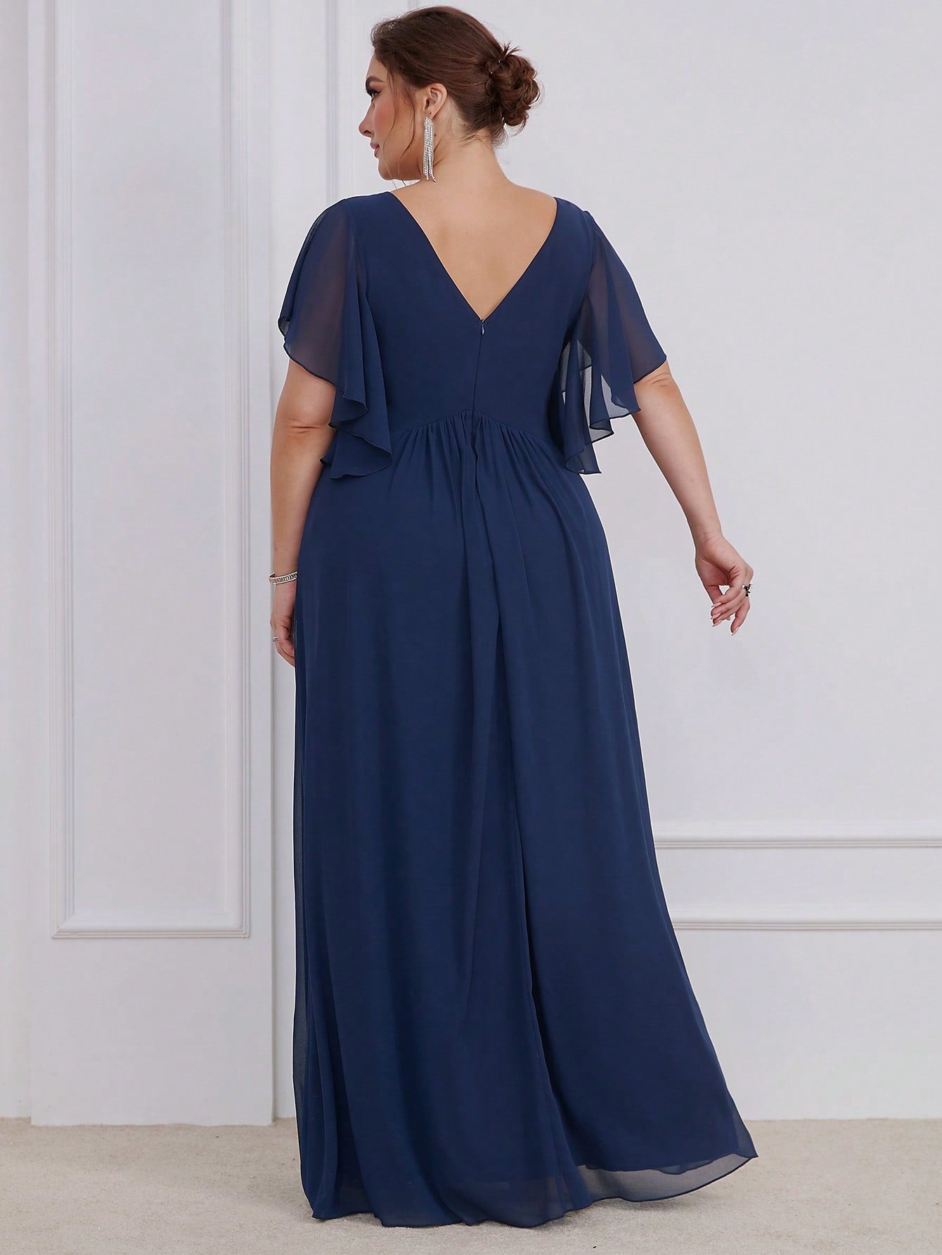 LUNE Plus Contrast Sequin Butterfly Sleeve Split Thigh Chiffon Bridesmaid Dress