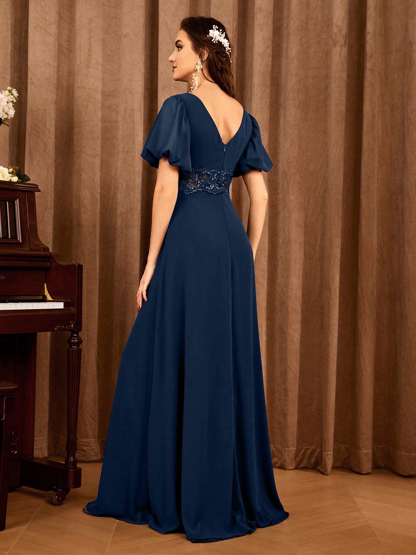 Contrast Lace Bishop Sleeve Bridesmaid Dress