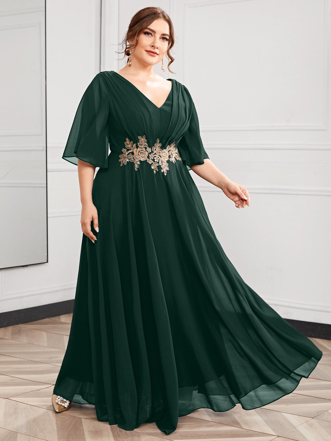 Plus Butterfly Sleeve Appliques Maxi Prom Dress